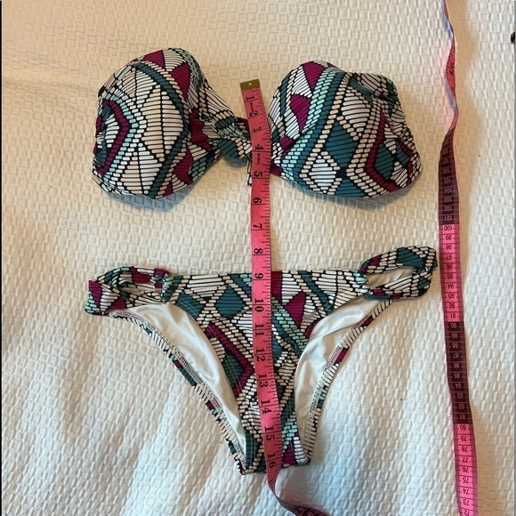I*space Bikini Set, Multi colors print - Picture 13 of 16